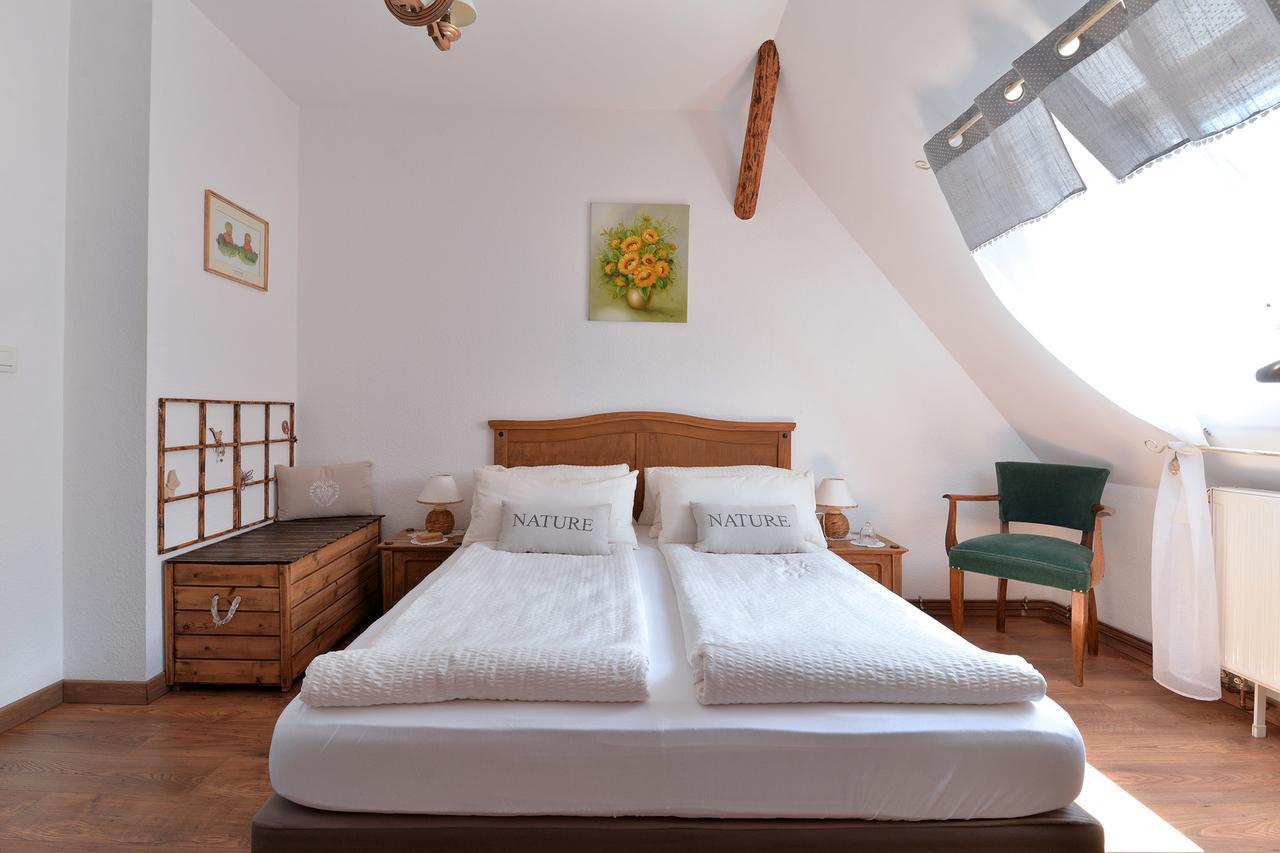 Eden Des Choux Hotel Krautergersheim Bagian luar foto